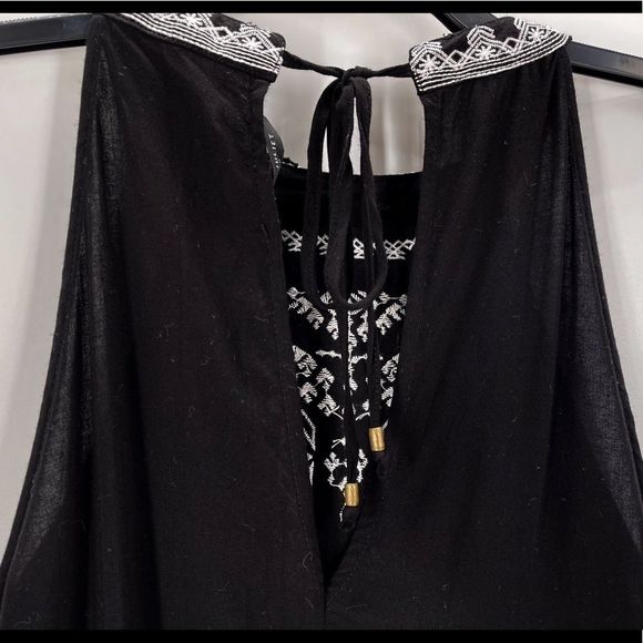 Romeo & Juliet couture Top - Picture 4 of 6